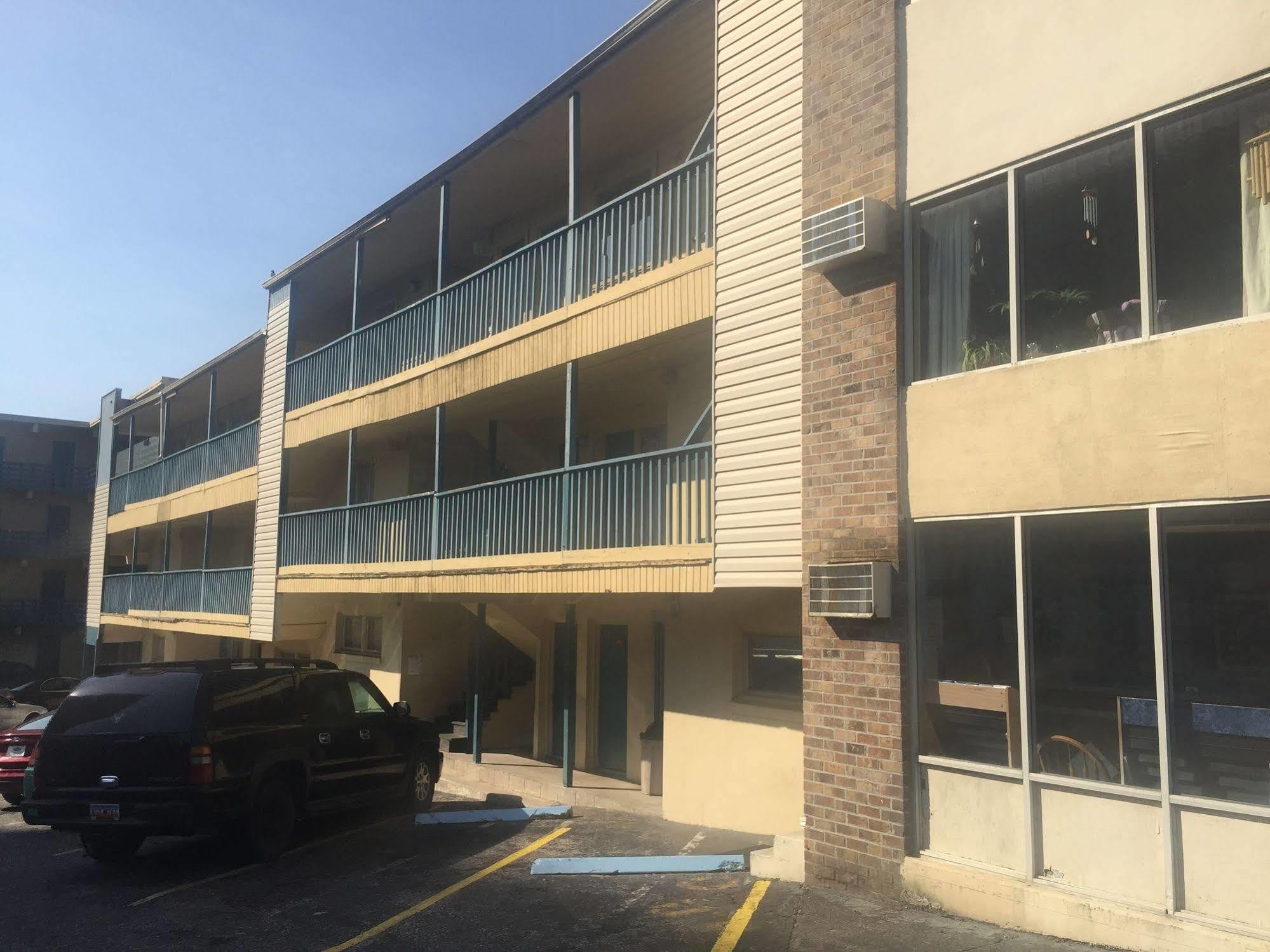 Hotel Beach Walk Myrtle Beach Exterior foto